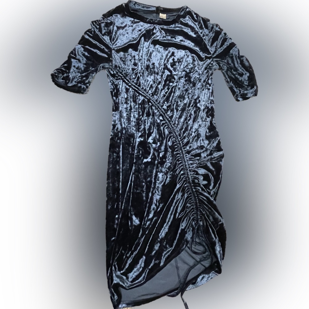 H&M velvety blue 3/4 sleeve ruched dress.